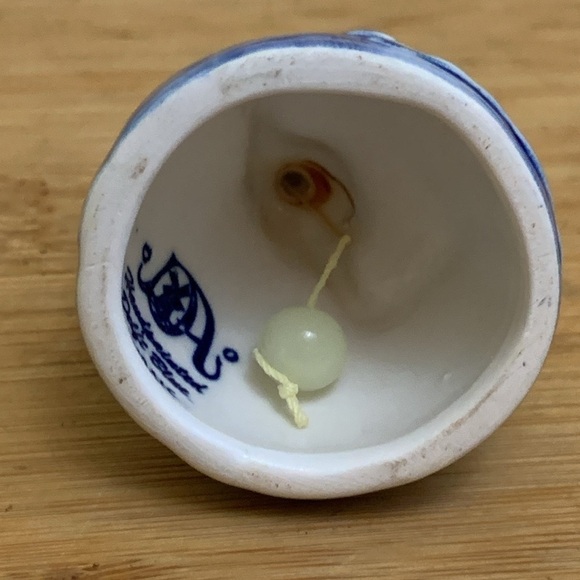 Delft Blue 84 Vintage Blue White 2 1/4" Hand Painted Dutch Porcelain Dinner Bell - Picture 9 of 14